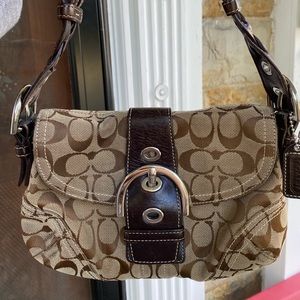 COPY - Authentic Coach Signature C Logo in brown